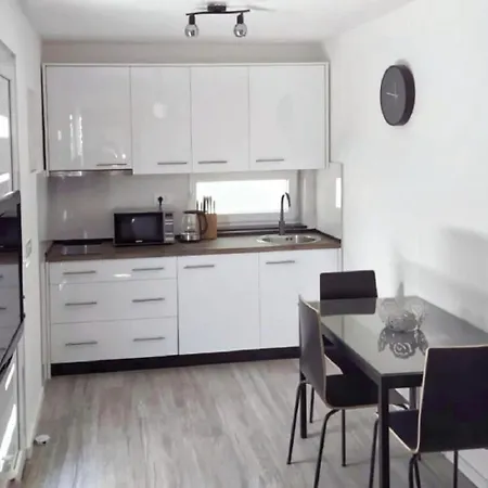 Dora Apartment